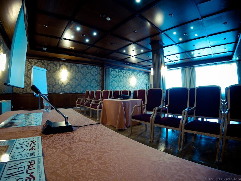 Hotel Delle Palme Lecce Ngoại thất bức ảnh