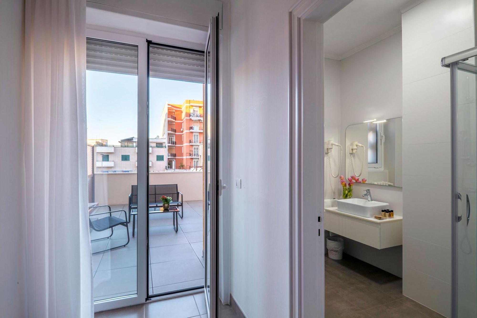 Hotel Delle Palme Lecce Ngoại thất bức ảnh