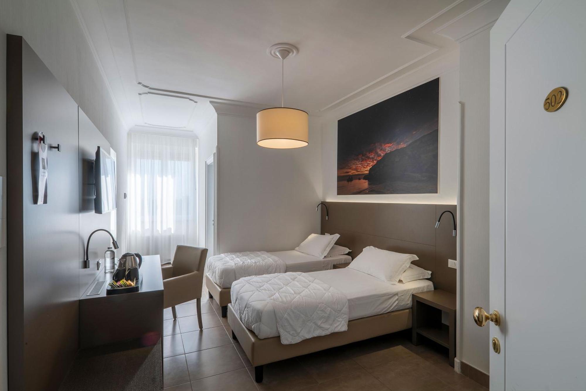 Hotel Delle Palme Lecce Ngoại thất bức ảnh
