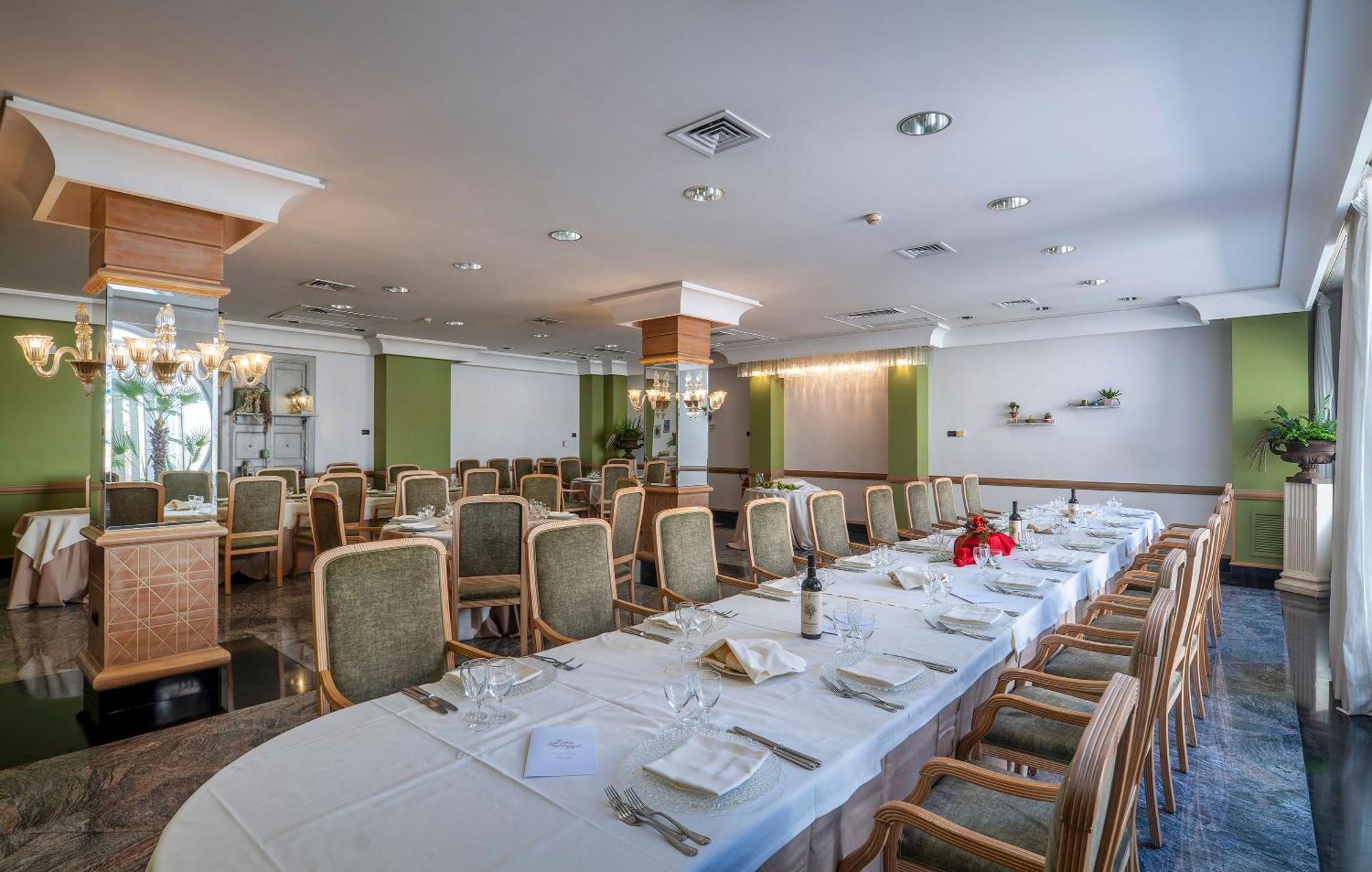 Hotel Delle Palme Lecce Ngoại thất bức ảnh