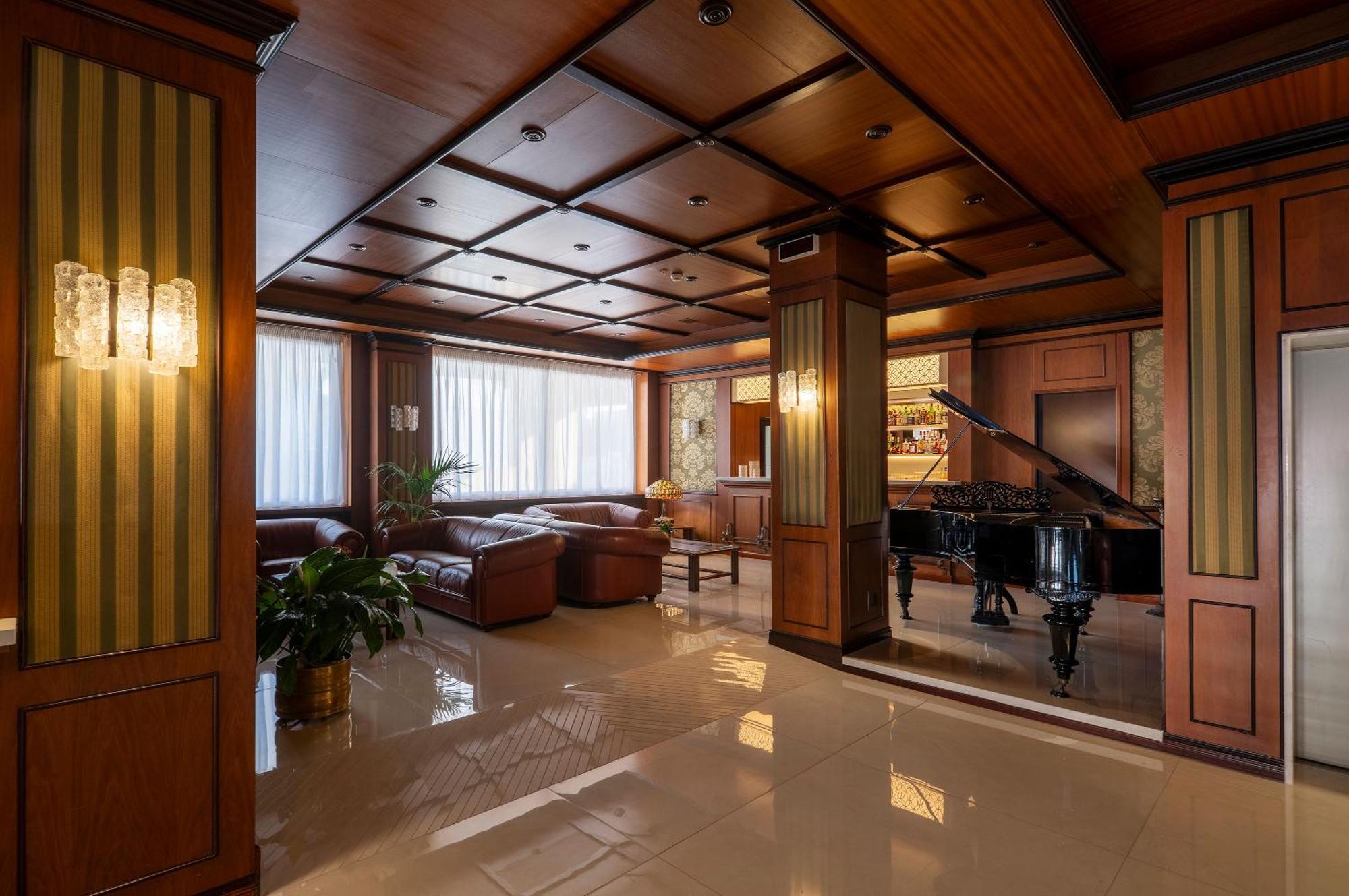 Hotel Delle Palme Lecce Ngoại thất bức ảnh